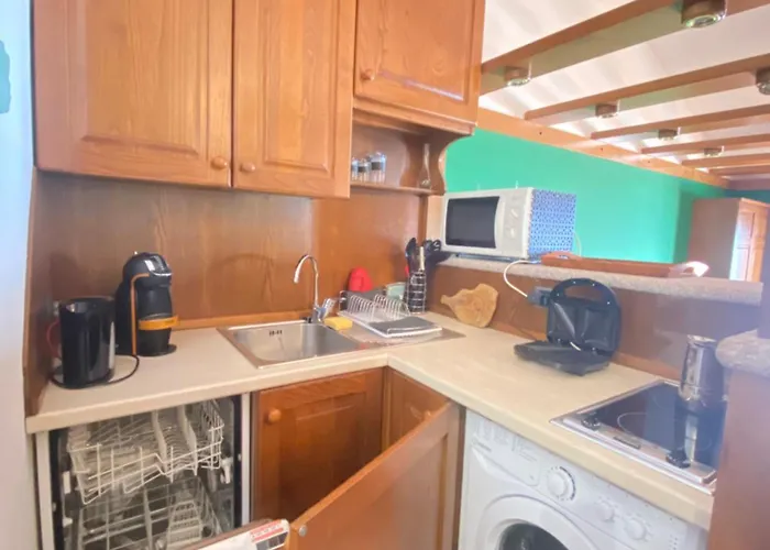 Maggiore Dream شقة